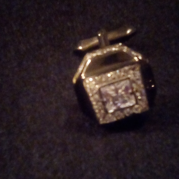 Cufflinks - Picture 4 of 4